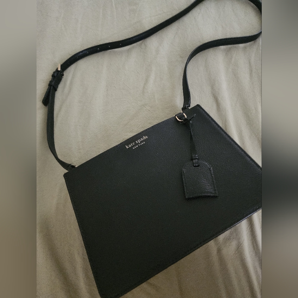 Black Kate Spade Crossbody (Eva)
